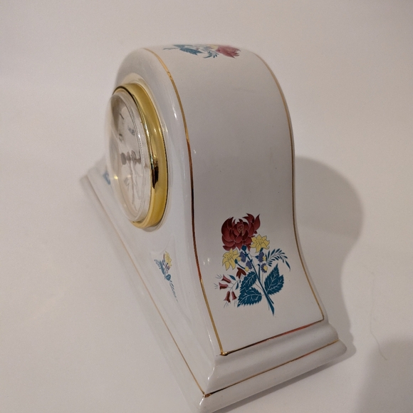 Laura Ashley mantle clock, vintage. Circa '90's - Picture 2 of 7